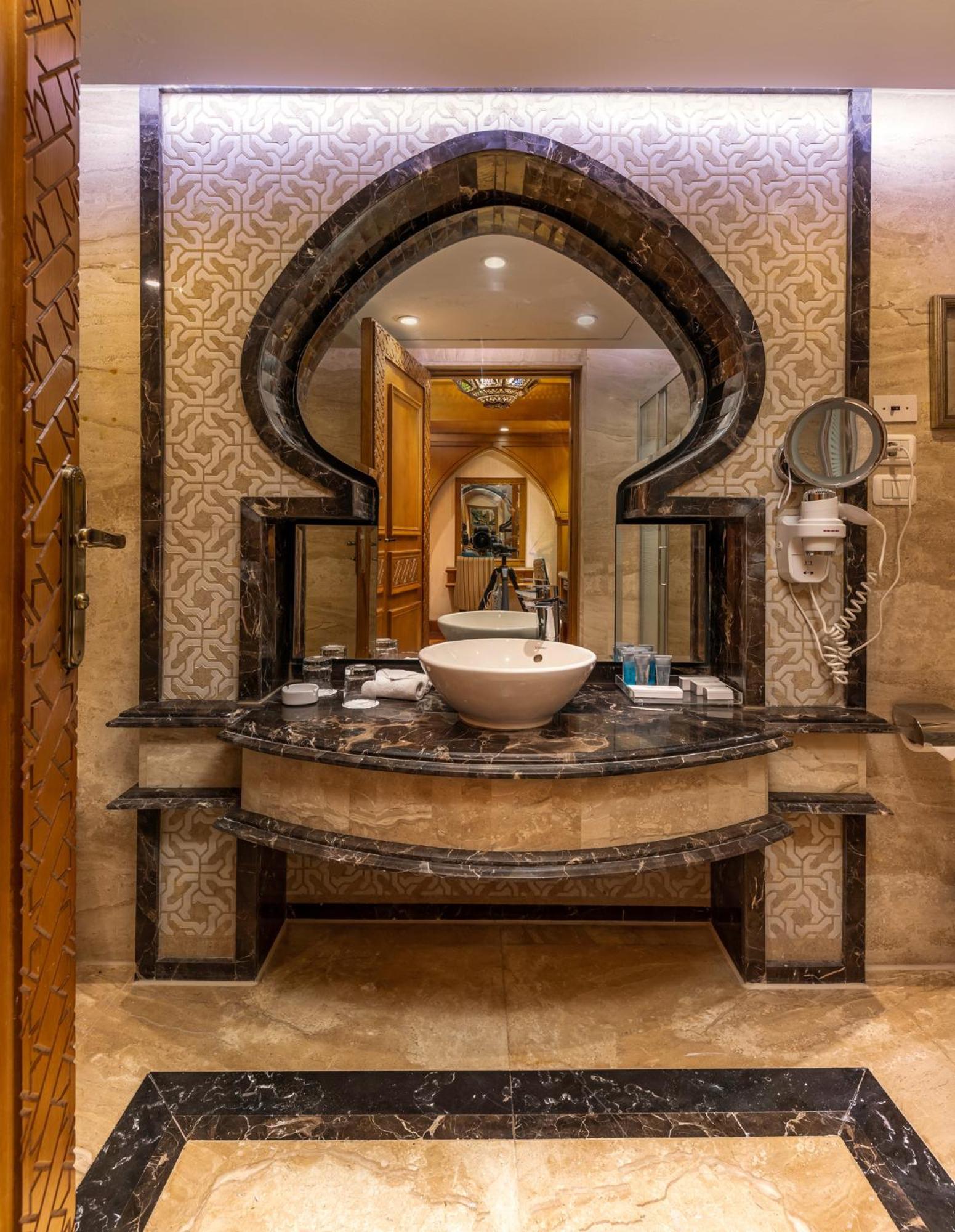 קהיר Helnan Landmark Hotel מראה חיצוני תמונה